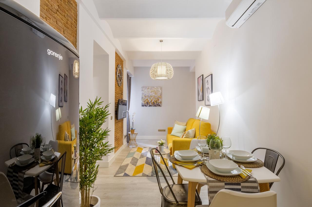 Santa Ana Apartamento Madrid Exteriör bild