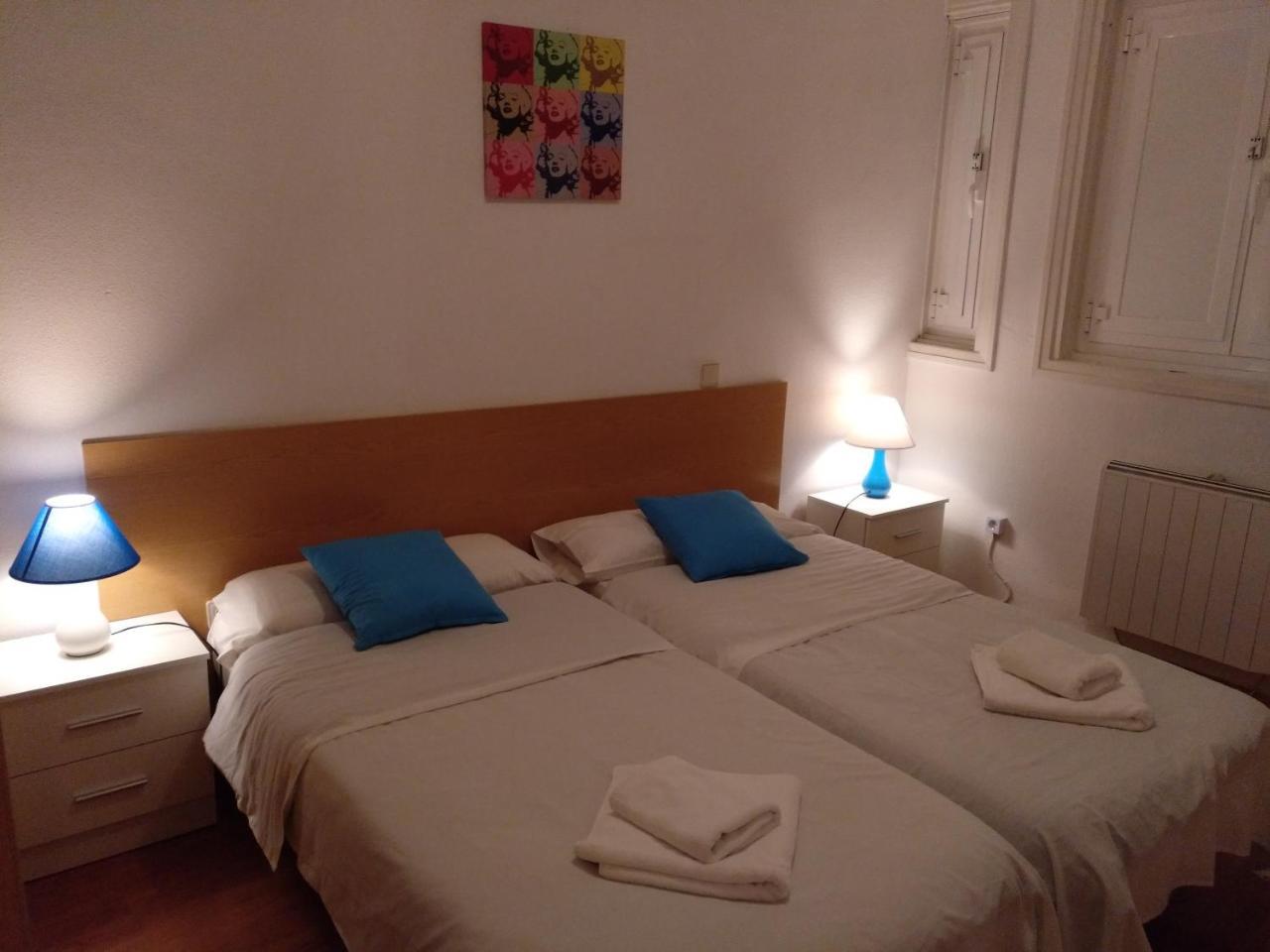 Santa Ana Apartamento Madrid Exteriör bild
