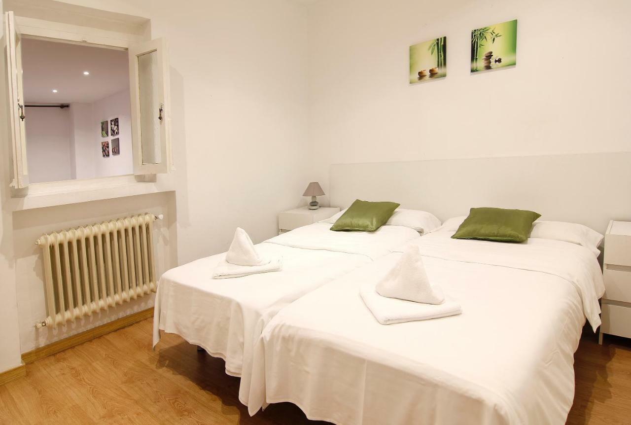 Santa Ana Apartamento Madrid Exteriör bild