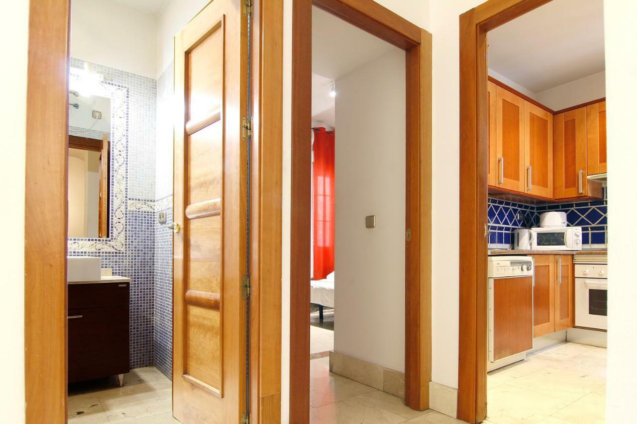Santa Ana Apartamento Madrid Exteriör bild